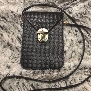 Crossbody phone purse